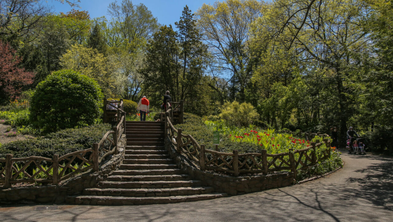 SHAKESPEARE GARDEN